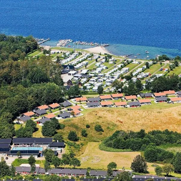 5 person holiday home in Aabenraa，位于奥本罗的酒店