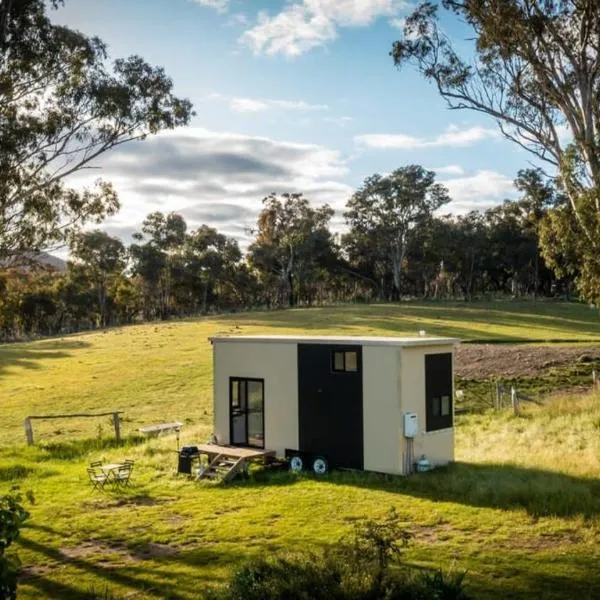 Sithuri Tiny House by Tiny Away，位于Windeyer的酒店