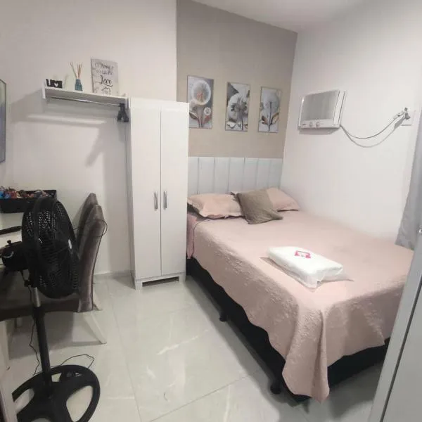 Studio CG5, Campo Grande RJ，位于Estação Inhoaíba的酒店