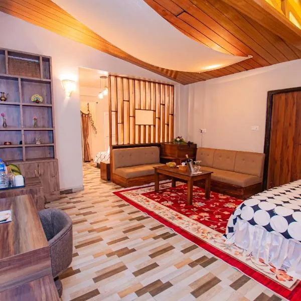 Busy Bee Resort, Pokhara，位于博卡拉的酒店