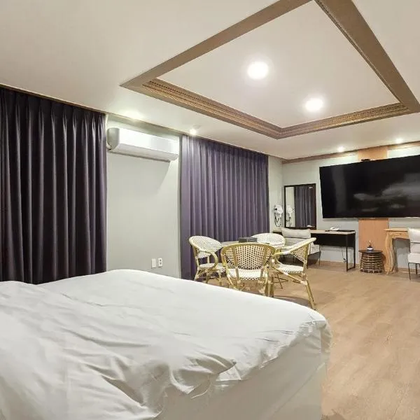 Hotel Kabo Pyeongtaek，位于平泽市的酒店