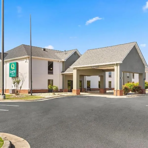 Quality Inn Tallapoosa，位于Tallapoosa的酒店