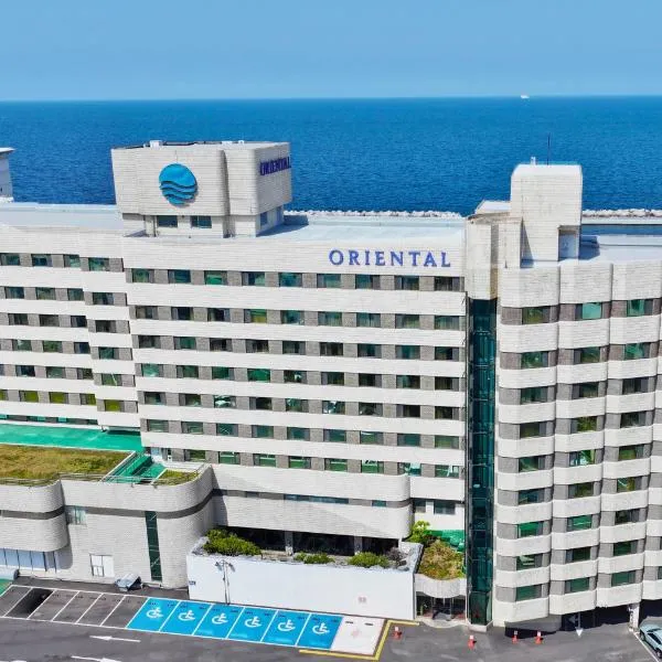 济州东方酒店，位于济州市的酒店