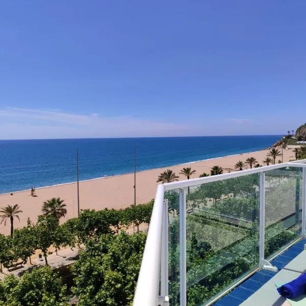 Hotel Calella by Beatriz Hoteles，位于卡里拉的酒店