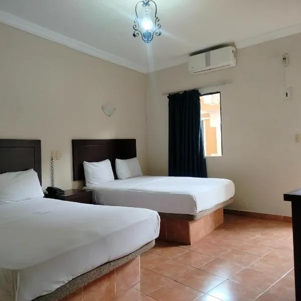 OYO Hotel Plaza Veracruz Centro Historico，位于韦拉克鲁斯的酒店