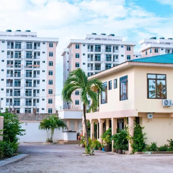 MARK-A GARDEN HOTEL Kawe,位于达累斯萨拉姆的酒店