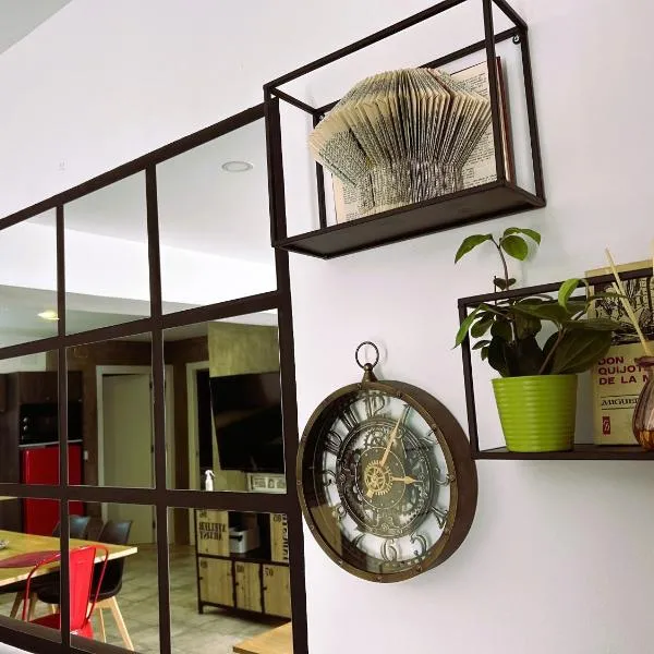 Apartamentos Ohana Mérida - Centro - Parking Gratis - Pet Friendly - Todo a Pie - Espacios Exclusivos，位于梅里达的酒店