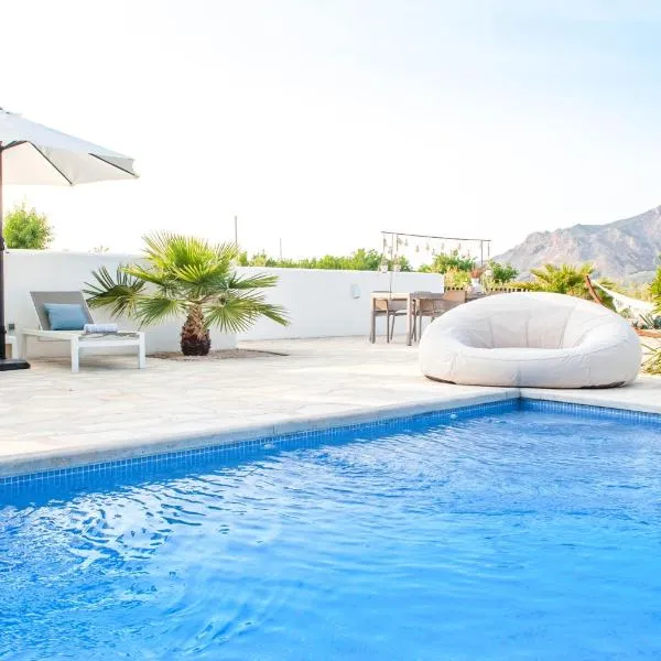 Boutique Bed & Breakfast Casa Paco - adults only，位于贝莱斯-鲁维奥的酒店