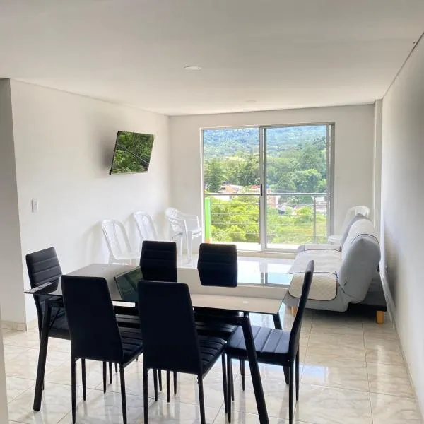 Altos del Nogal，位于莫尼基拉的酒店
