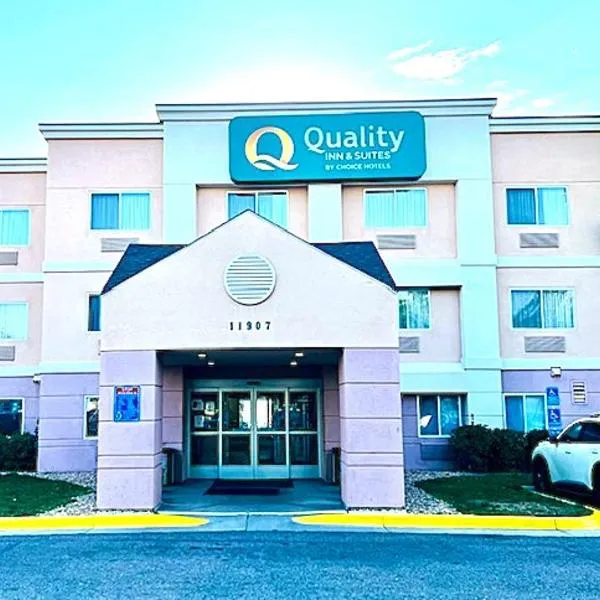 Quality Inn & Suites Golden - Denver West，位于莱克伍德的酒店