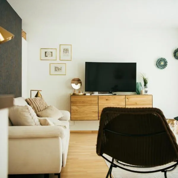 Feel Home Apartments 901 - Seesicht- Bergsicht - Parkplatz，位于埃梅滕的酒店