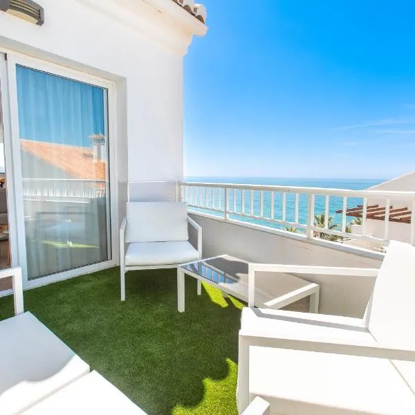 Luxury Sea view Apartment，位于内尔哈的酒店