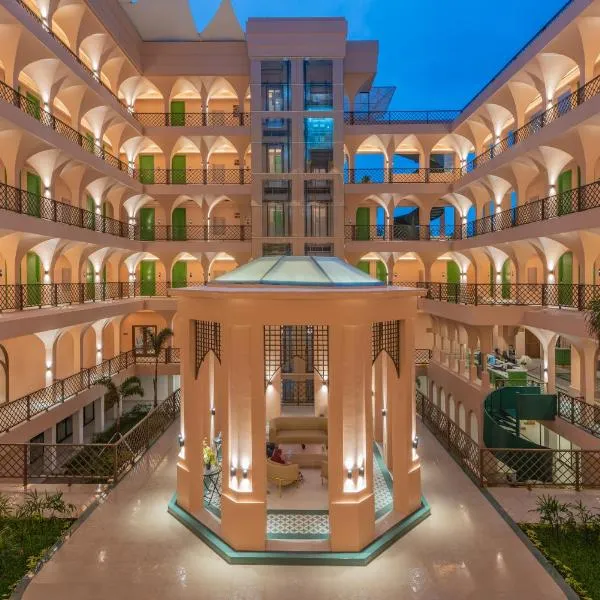 Anaya Azana Hotel & Villa Tawangmangu，位于塔旺曼谷的酒店