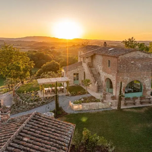 Podere Grotta Antica，位于丘西的酒店