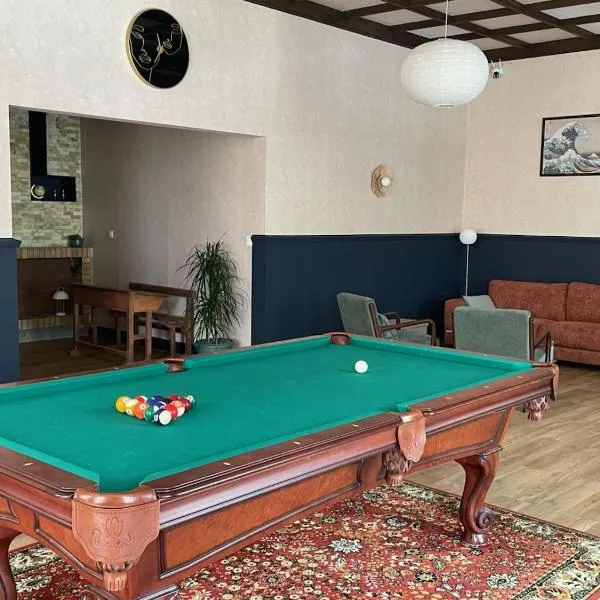 Le Grand Hôtel Ussel ''nouvelle Gérance 2023''，位于于塞勒的酒店
