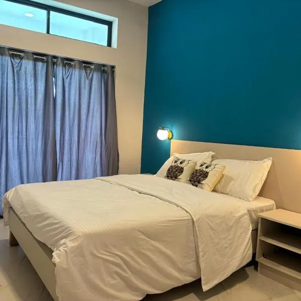 Cheklaa-a Backpacker's Hostel，位于因帕尔的酒店