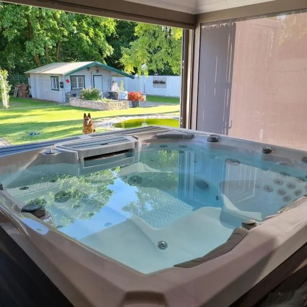Appartement mit Wellnessbereich，位于莫尔斯的酒店