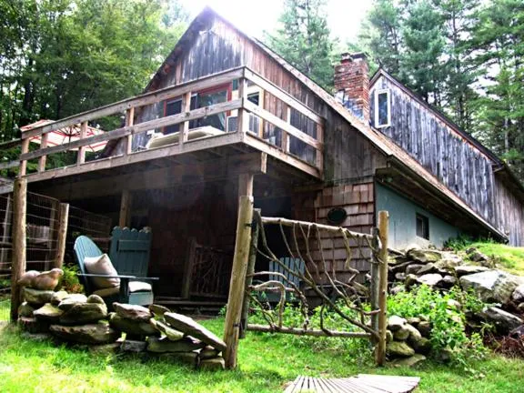 Owl's Nest Lodging，位于Conway的酒店