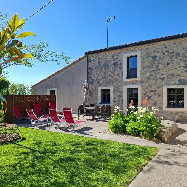 GÎTE chez la petite marie à 40 mn du PUY DU FOU，位于蒙科坦特的酒店