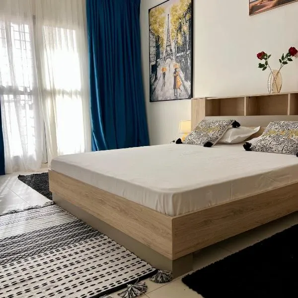 Chambre dhôte avec salle de bain privée À deux pas de la plage pour un séjour chaleureux，位于达喀尔的酒店