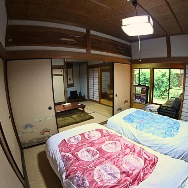 HOSTEL Bion，位于Taki的酒店