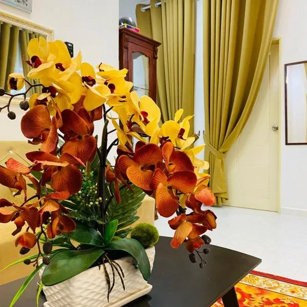 EM Rumah Inap SueKori Jeli，位于Jeli的酒店