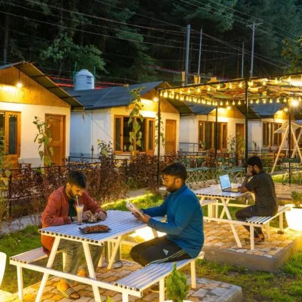 The Hosteller Kasol, Riverside，位于卡索尔的酒店