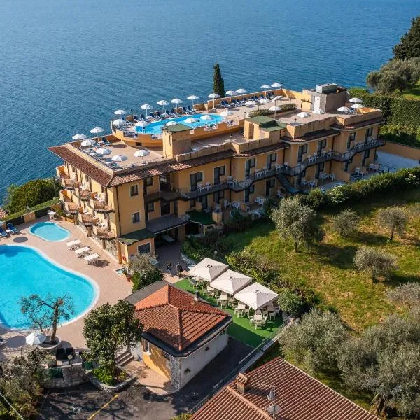 All Inclusive Hotel Piccolo Paradiso，位于托斯科拉诺-马德尔诺的酒店