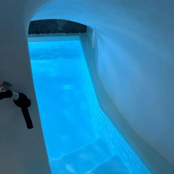 Argy's Luxury Caves，位于梅加洛克里的酒店