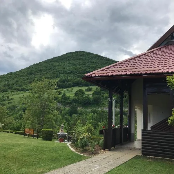 Apartments Renata，位于斯莫利亚纳茨的酒店