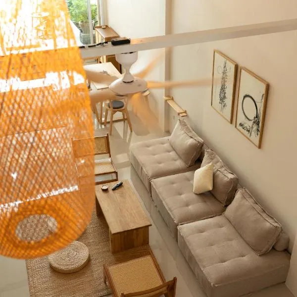 TIDE & TRIBE HOSTEL Phangan，位于通萨拉的酒店