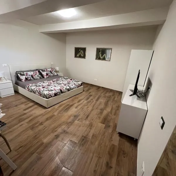 Raggio di Sole，位于Bedizzano的酒店