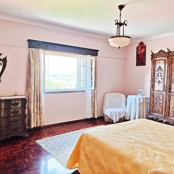 Red Rose，位于Quejas的酒店