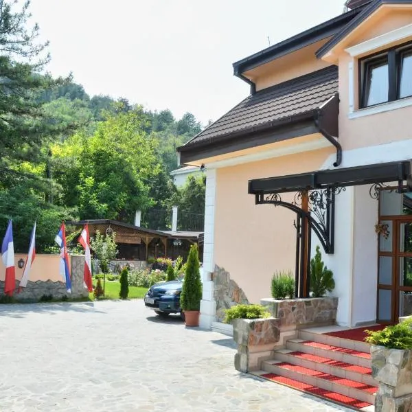 Villa Vodno，位于斯科普里的酒店