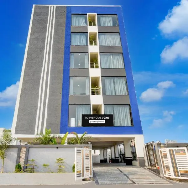 Super Townhouse Oak Nagole Metro Station Formerly Saka Arcade，位于Upal的酒店