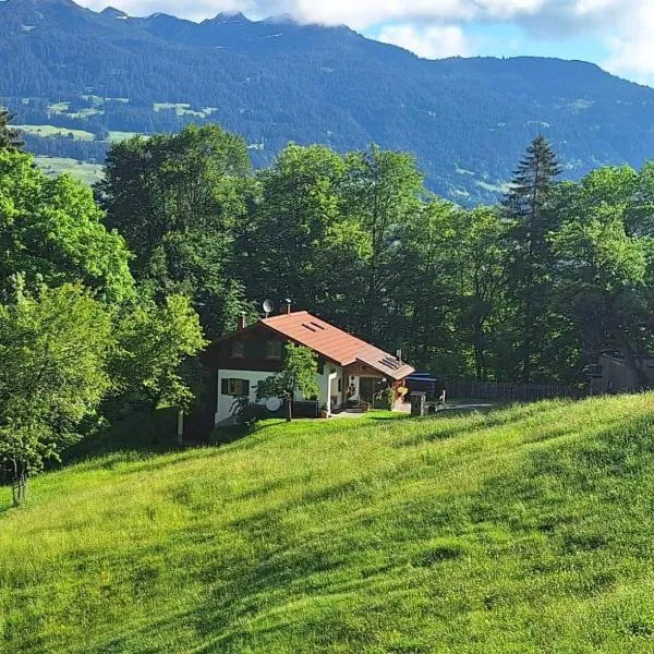 Bergmomente Montafon Ferienhaus Bitschweil，位于查贡斯的酒店