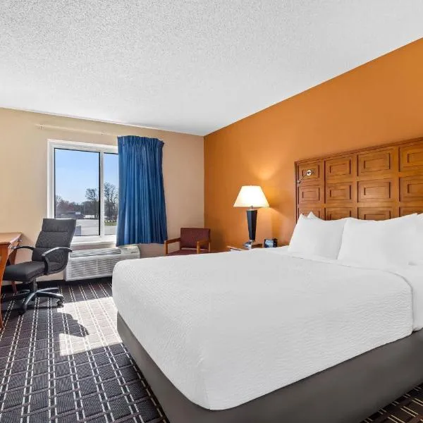 Days Inn by Wyndham Black River Falls - Access to ATV Trail，位于布莱克里弗福尔斯的酒店