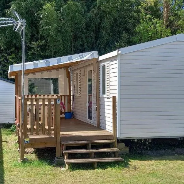 Camping Atlantique - mobil home L Oasis maritime，位于Angles的酒店