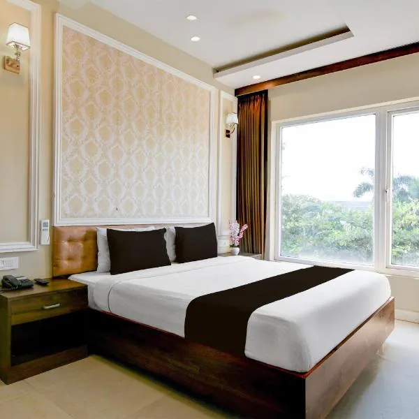 Townhouse OAK Nilay Residency，位于Chandaka的酒店