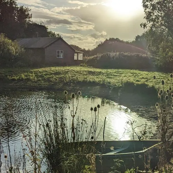 The Lodge at Tetley，位于Crowle的酒店