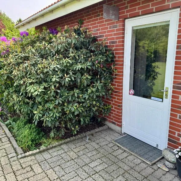 Alhedebo，位于Sunds的酒店