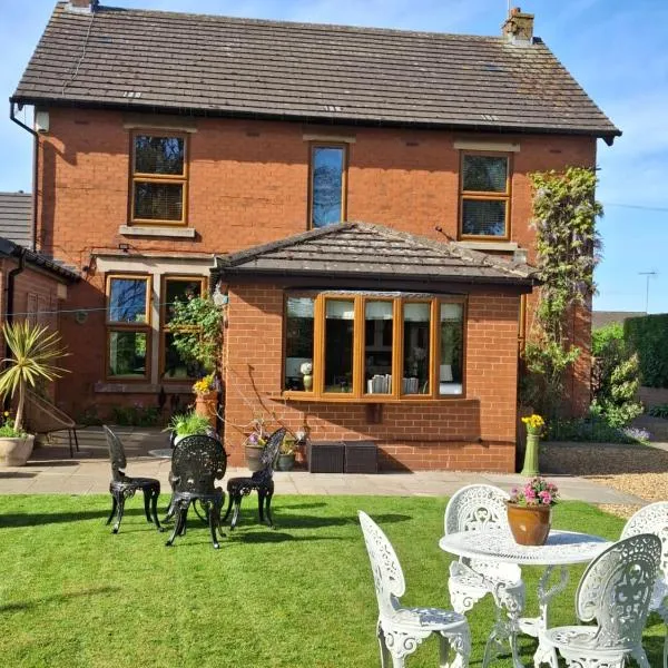 The Willows B&B，位于Bolsover的酒店