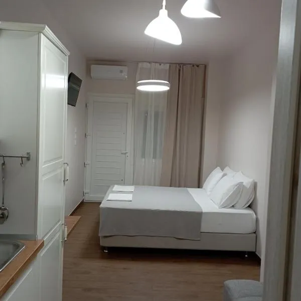 Storks apartments，位于科里诺斯的酒店