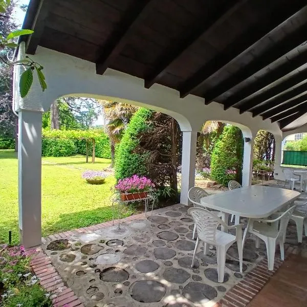 Villa Gianna affitta camere，位于因韦里戈的酒店