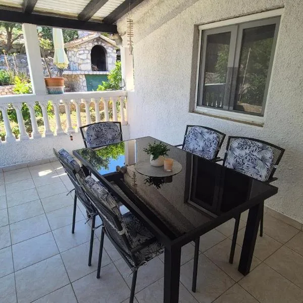 Kuća za odmor Petra，位于萨利的酒店