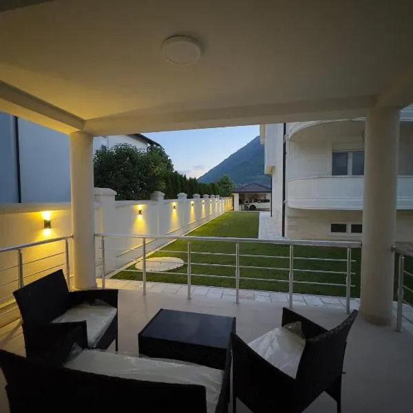 Plav Serviced Apartments by Doni，位于普拉夫的酒店