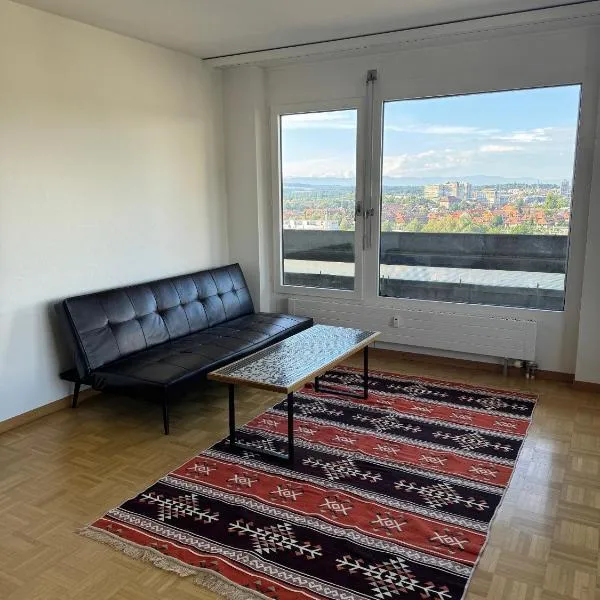 Best view in Town，位于Köniz的酒店