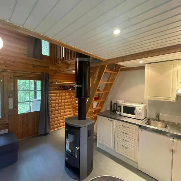 Katajaharju，位于萨翁林纳的酒店