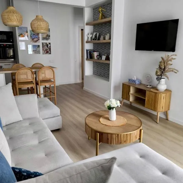 Sunrise condo，位于哈尔基斯的酒店