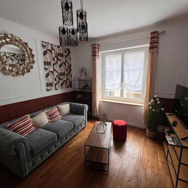 Appartement avec grande terrasse，位于日安的酒店